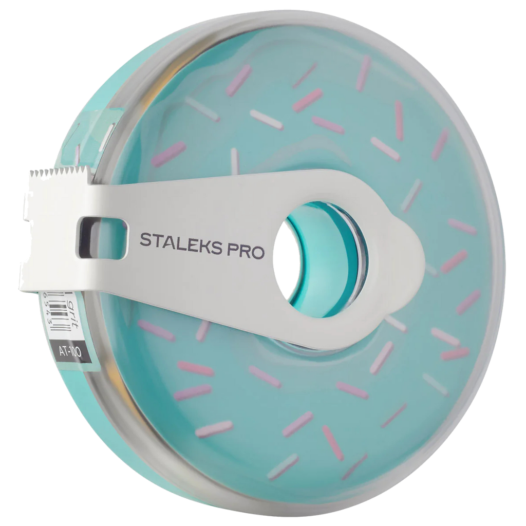 ROLLO DE REPUESTO PARA LIMA DE UÑAS STALEKS PRO EXPERT WHITE EN ESTUCHE DE PLÁSTICO, 80 LIMAS DESECHABLES POR ROLLO AT- STALEKS™