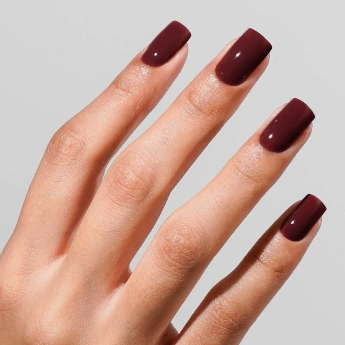 Luxio - Bordeaux Gel Polish, 9ml / 15ml
